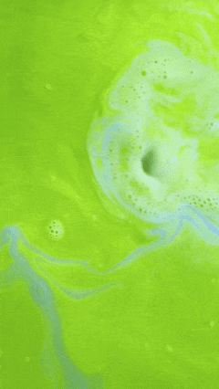 Effervescence Bombe de bain fluorescente.