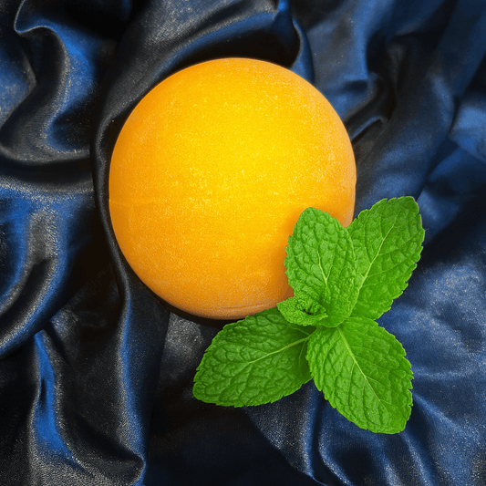 Bombe de bain fluorescente au parfum de Menthe.
